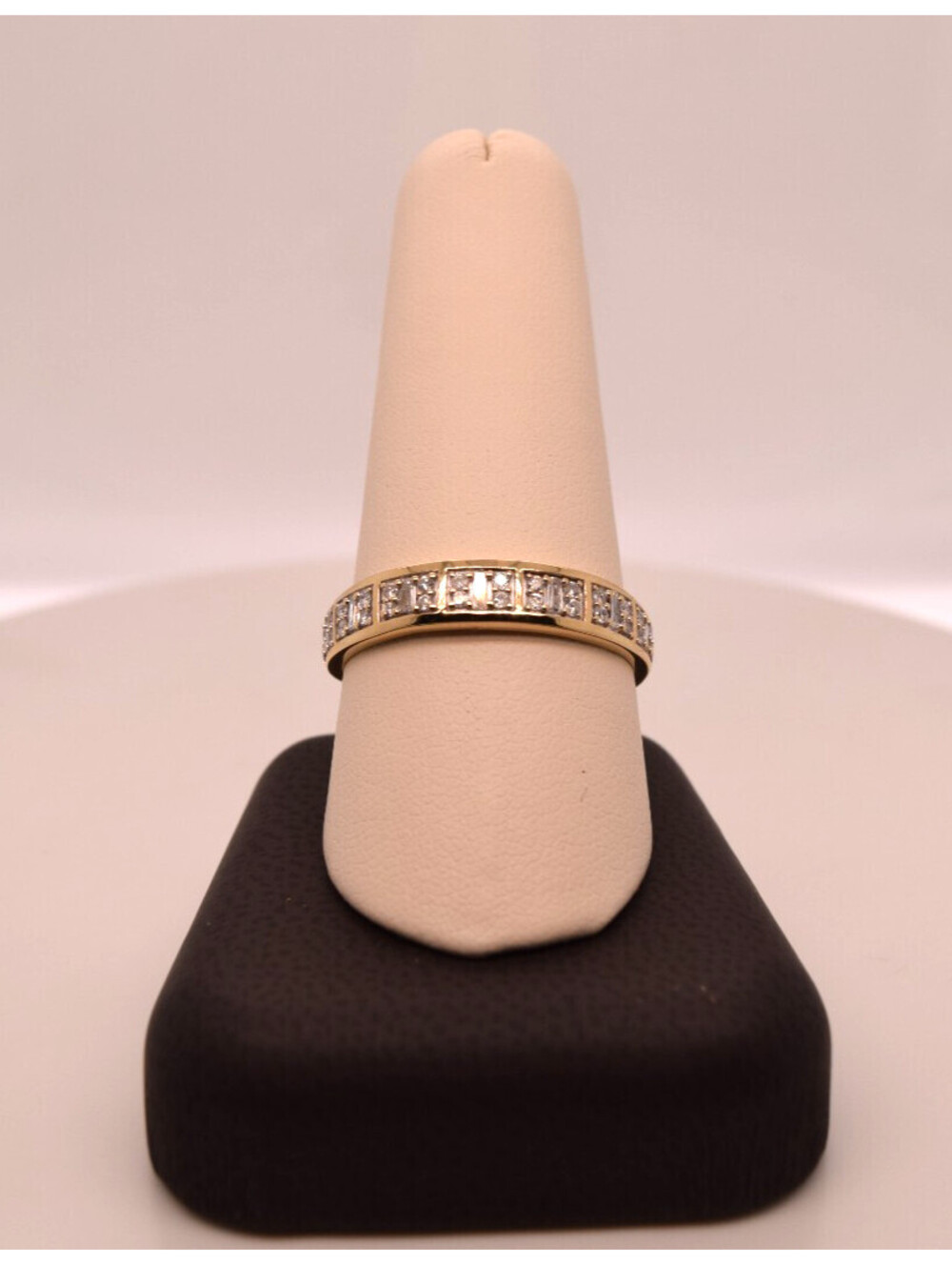 MENS 10K GOLD RING - Picture 4 of 4